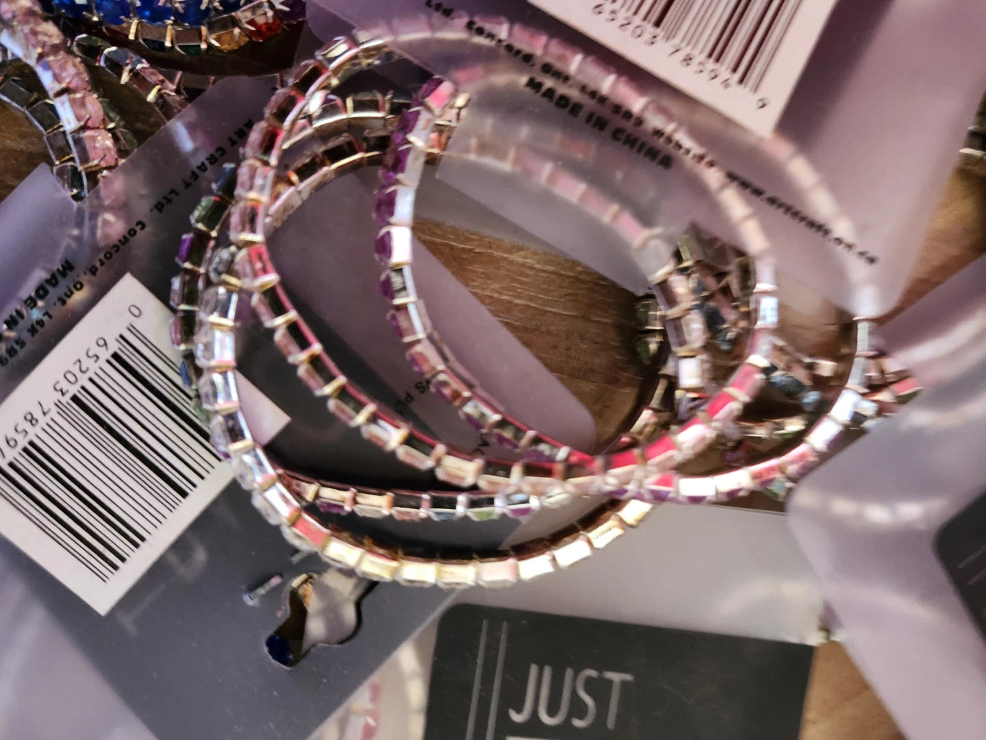 Women's bracelets - photo 3