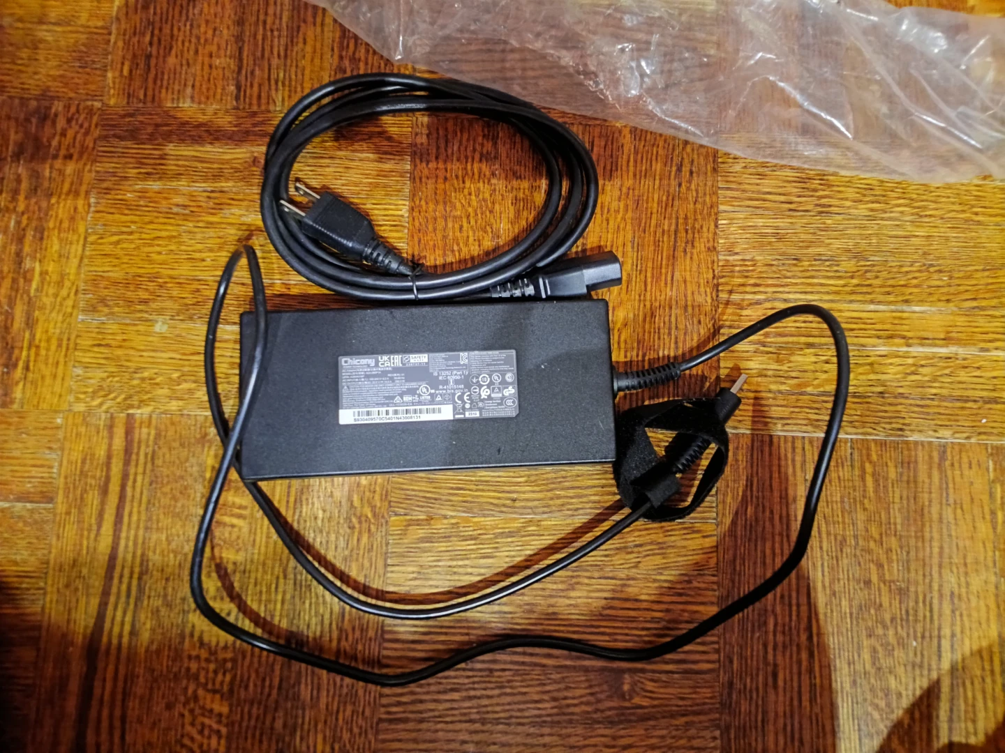 Chicony A22-280P1A AC Adapter Power Supply