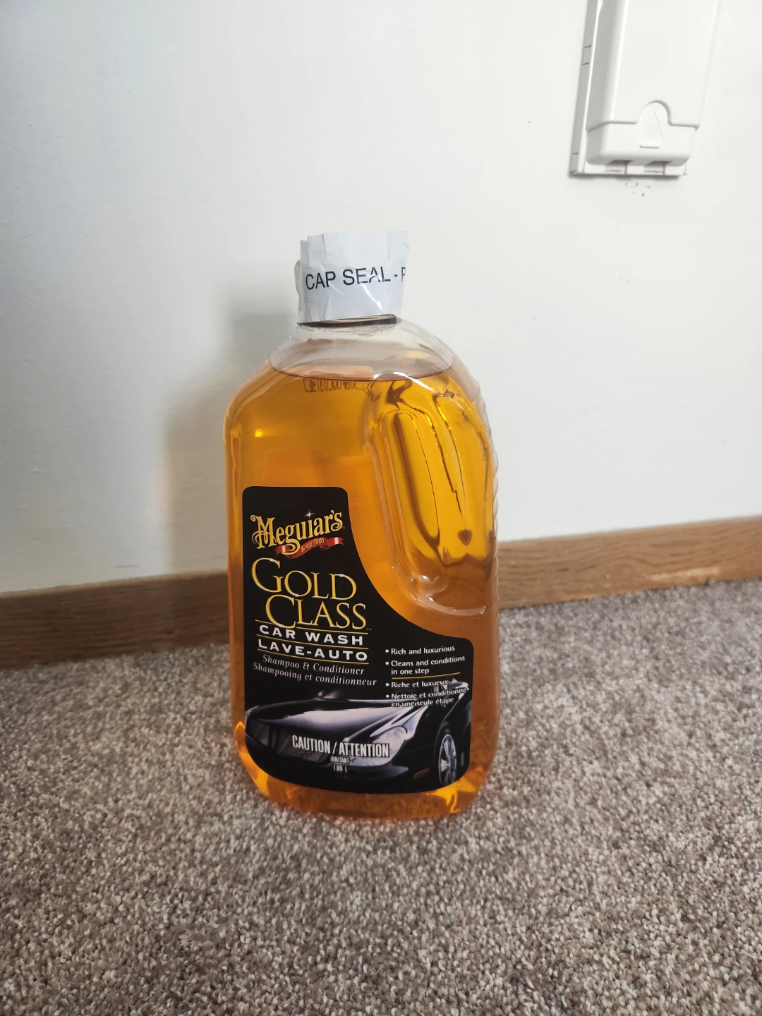 Meguiar's Gold Class Car Wash Shampoo & Conditioner 1.89 L