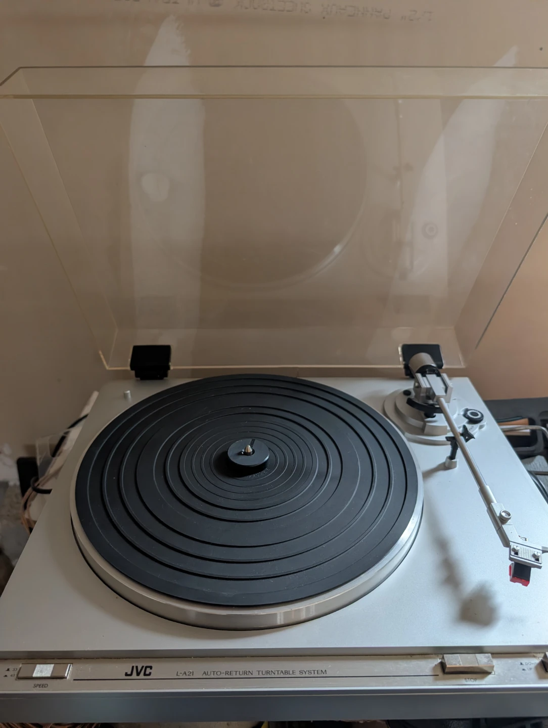 VINTAGE JVC MODEL L-A21 TURNTABLE -PARTS or REPAIR - photo 3