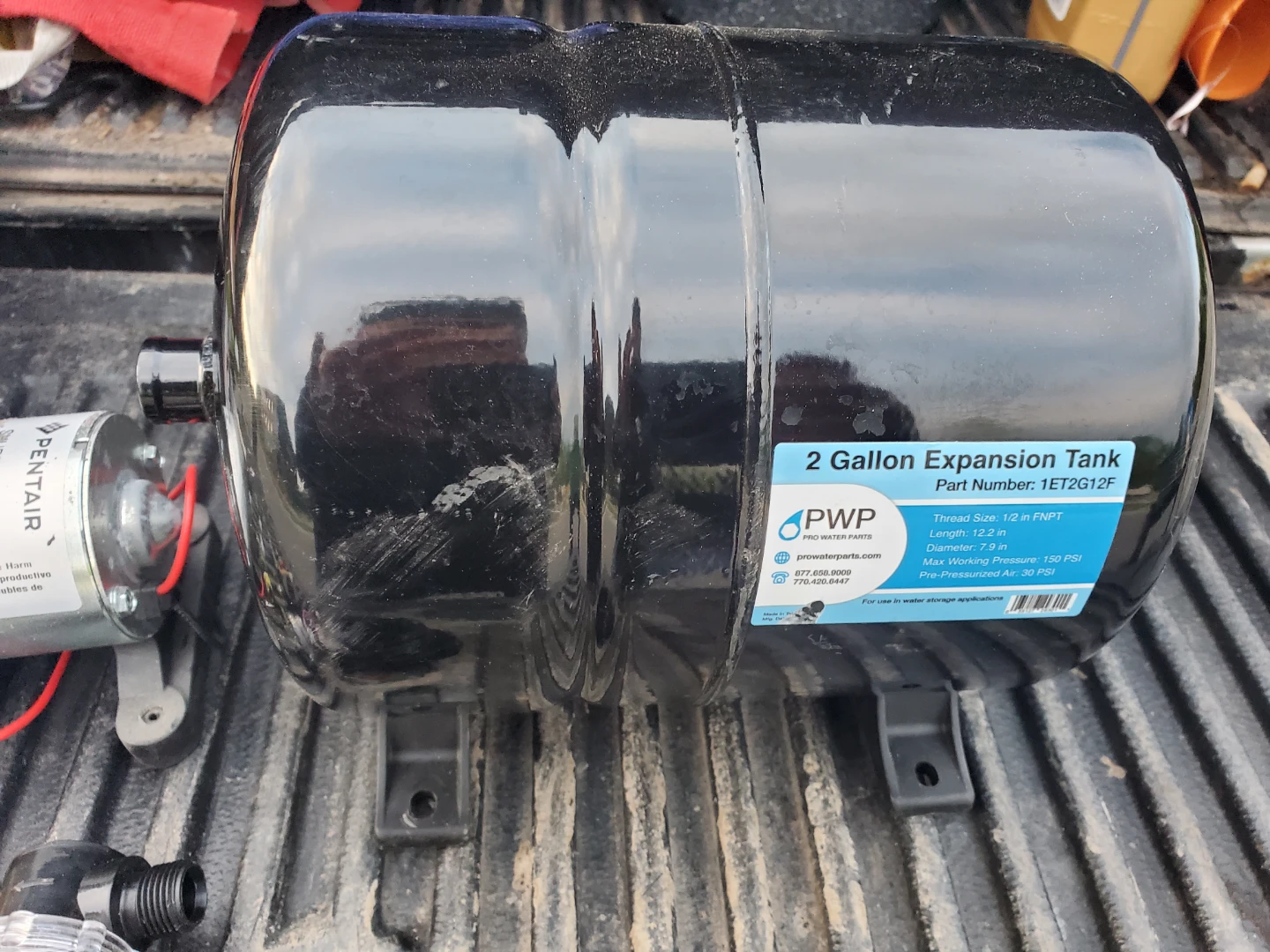 2 Gallon Expansion Tank & Shurflo Pump - photo 2