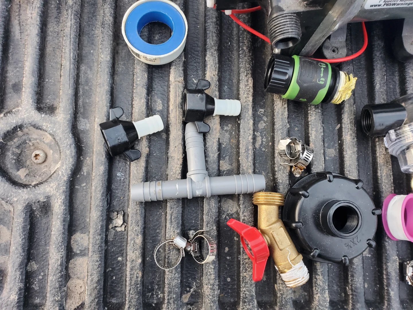 2 Gallon Expansion Tank & Shurflo Pump - photo 5