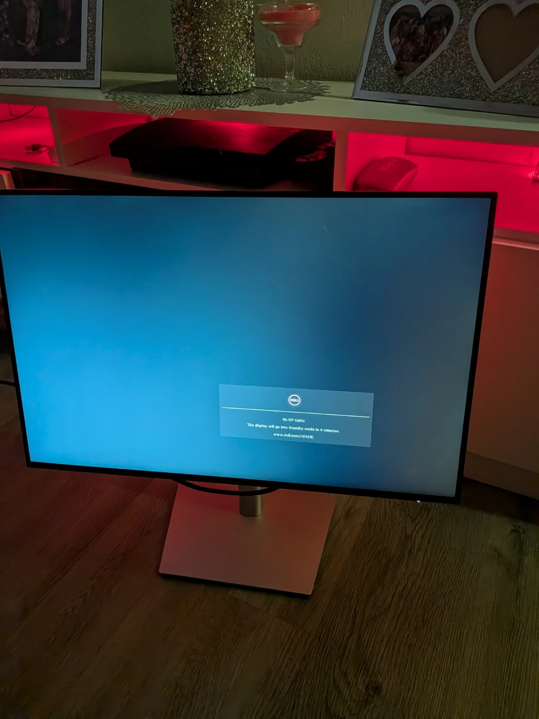 Dell U2421E  Flat Panel Monitor