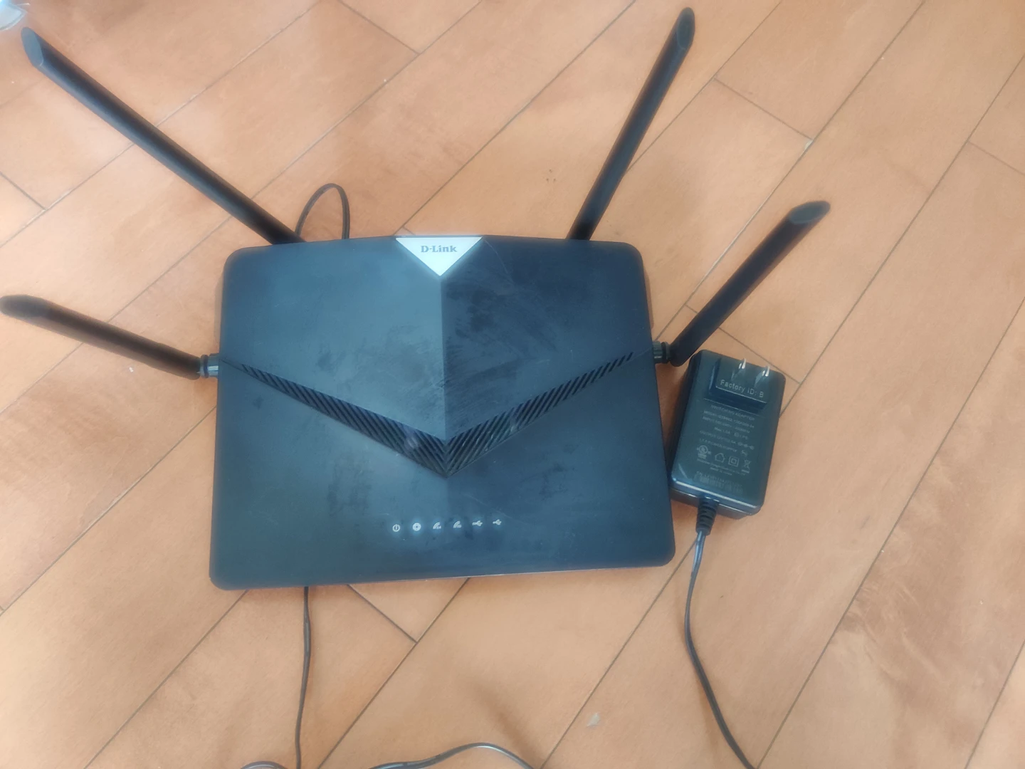 D-Link DIR-2640 Wi-Fi Router - photo 2