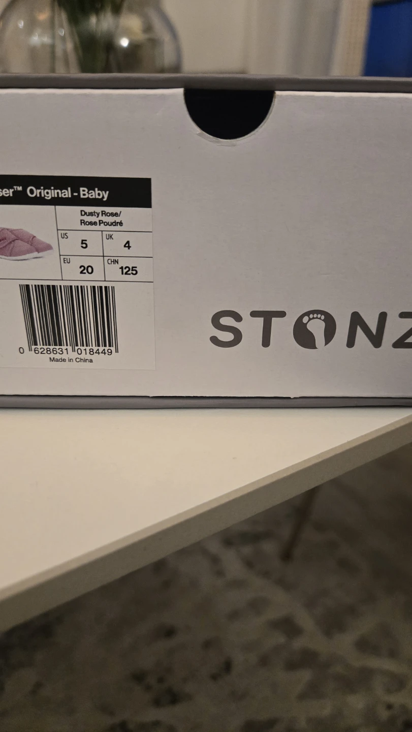 Stonz Baby Shoes - Black - Size 5