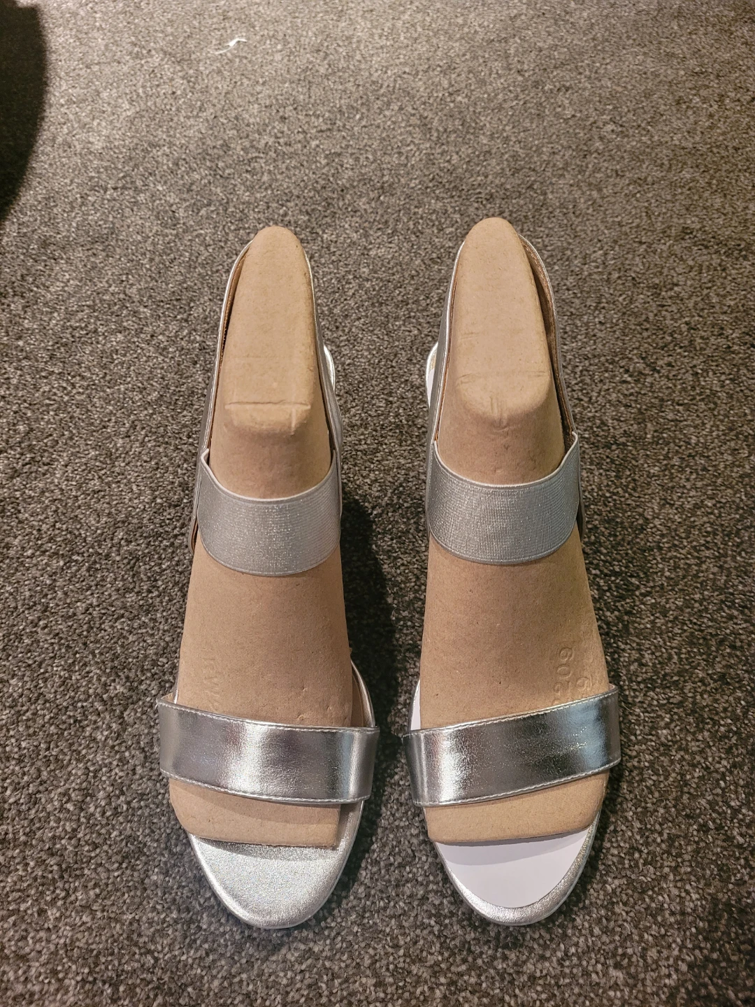 Silver ALOHA, SILVER TREASURE Slingback Heels - photo 3