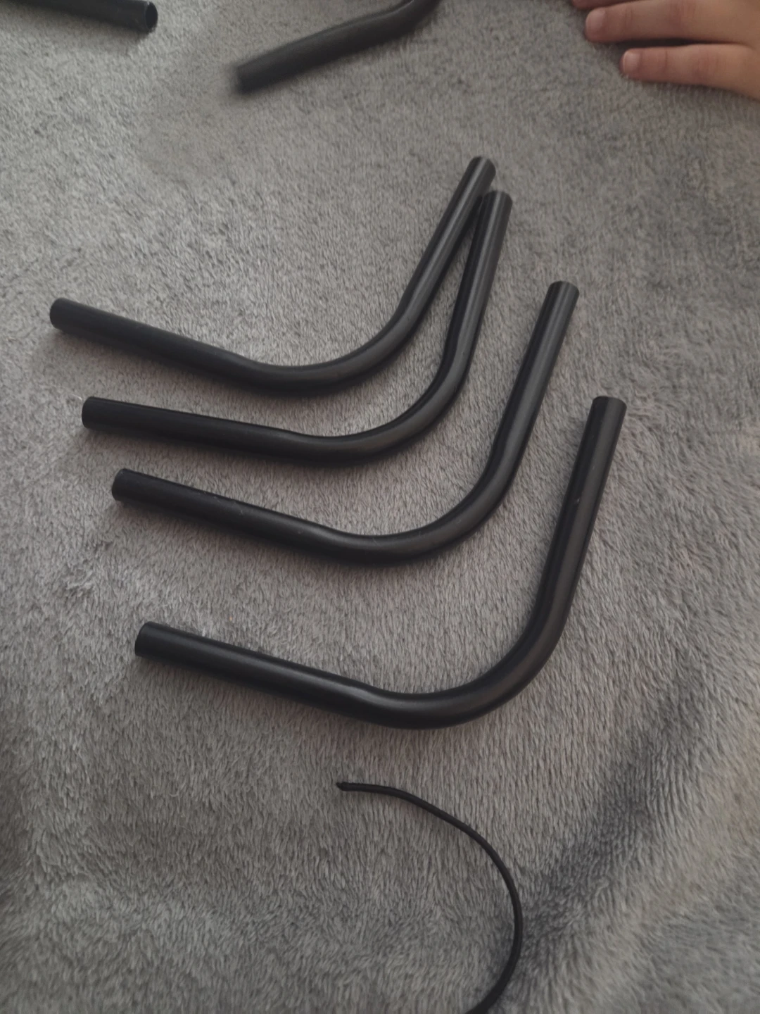 FREE – 4 Metal Curved Tubes / Replacement Parts / DIY Legs