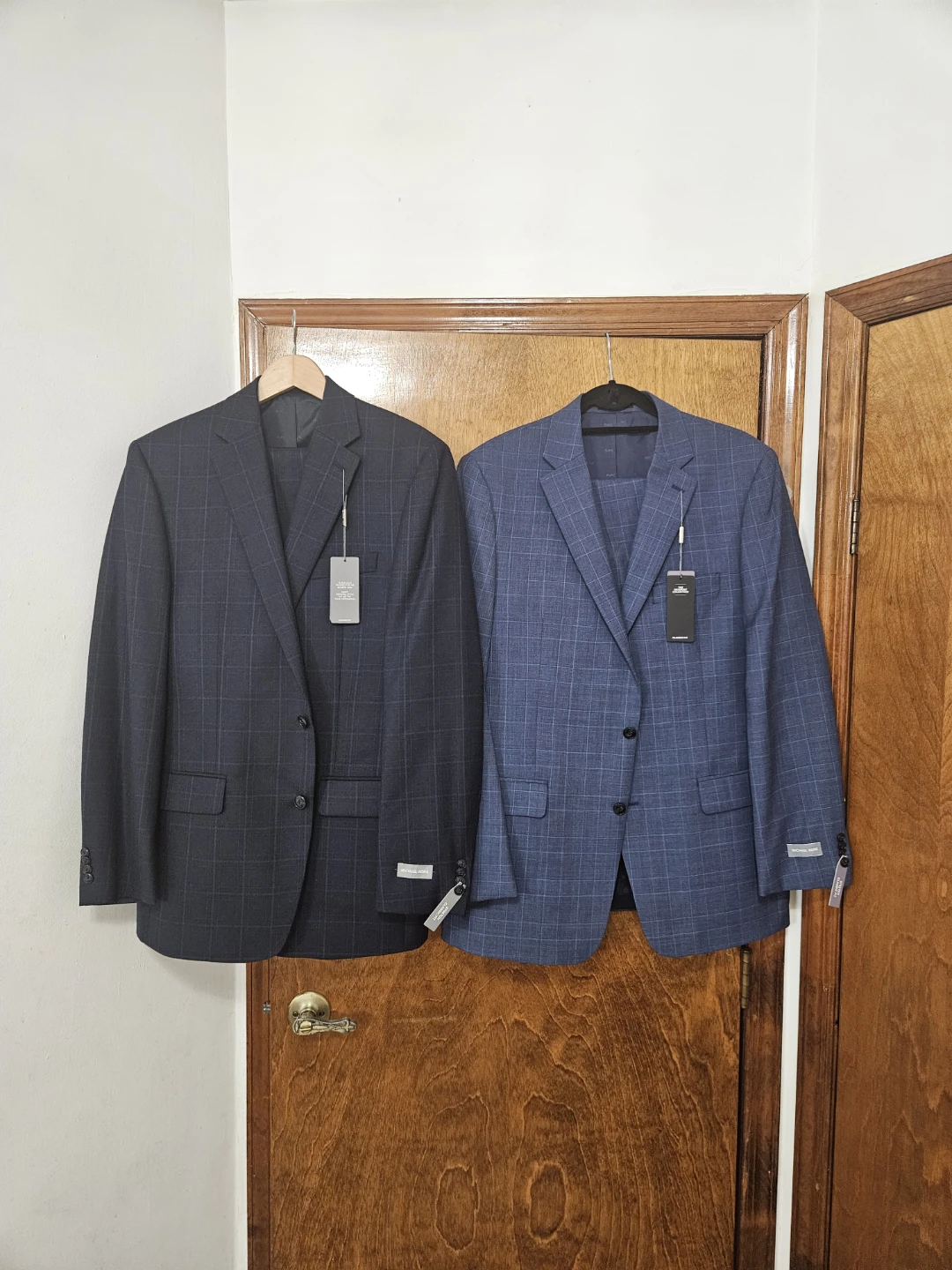 2 new michael kors suits size 42L