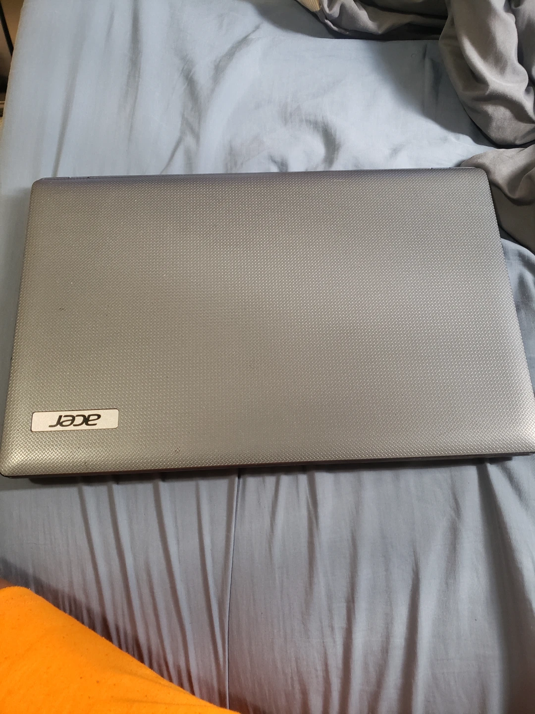 Acer Laptop with Charger - photo 3