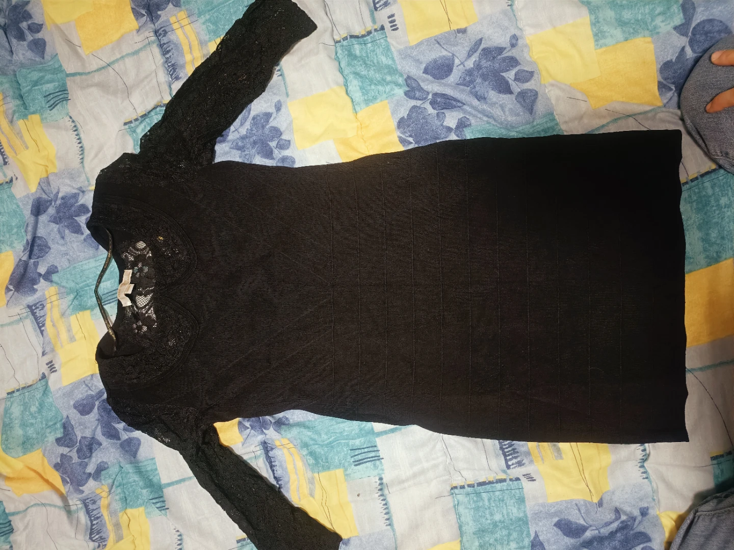 Vero Moda Classic Black Lace Dress