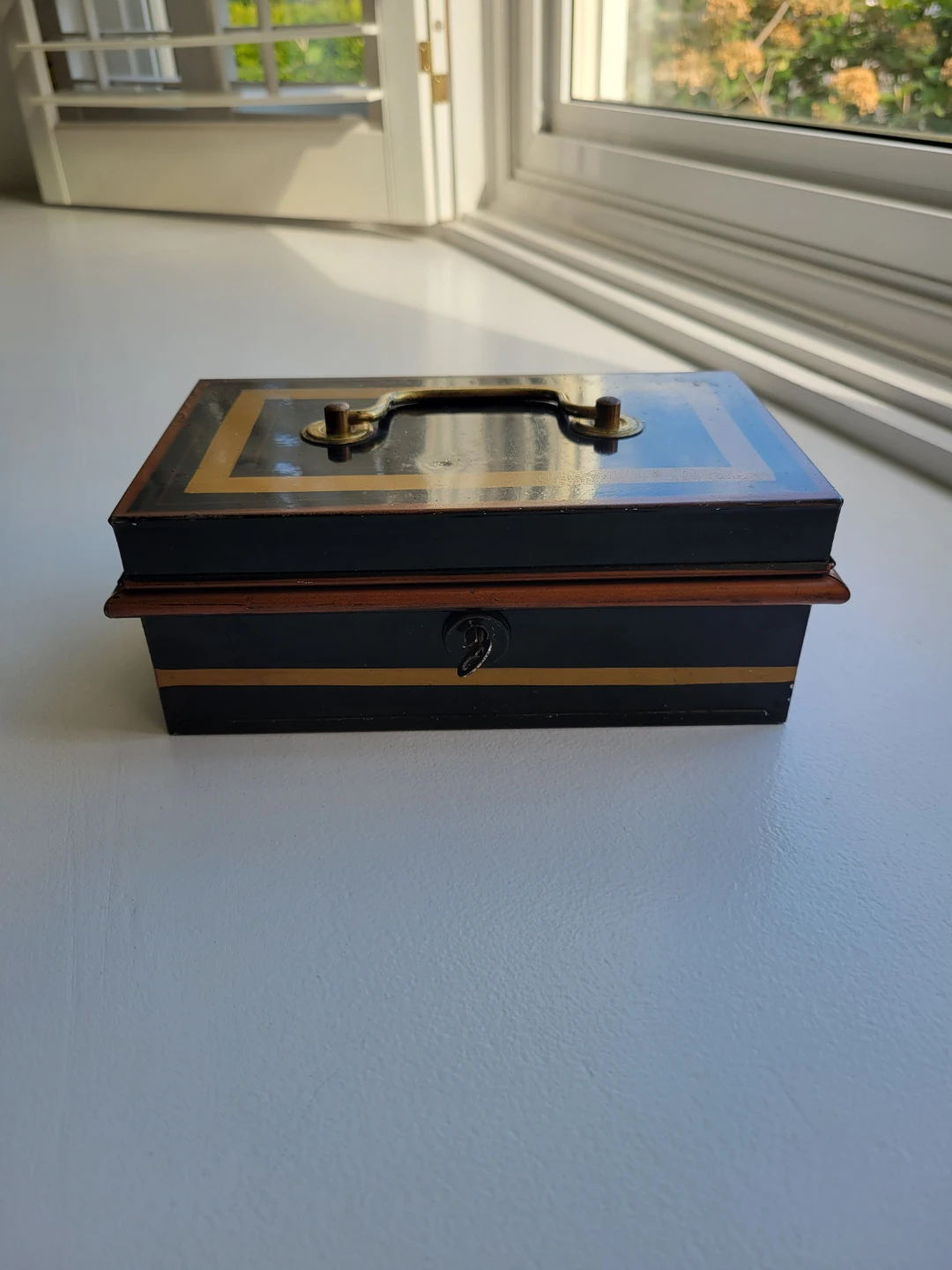 Vintage Metal Cash Box with Handle and Lock. Toleware lock box
