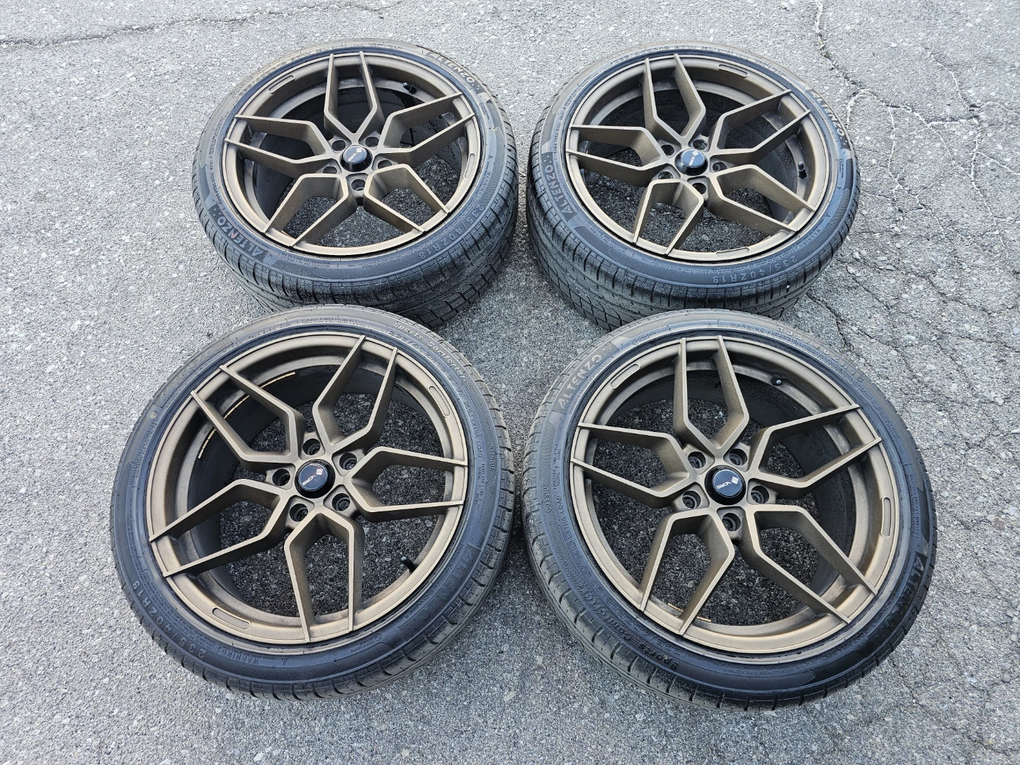 235/40 R18 ALL SEASON TIRES ON RIMS