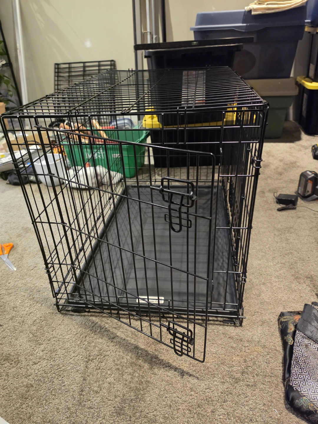 Large 2 door folding dog crate ⚽