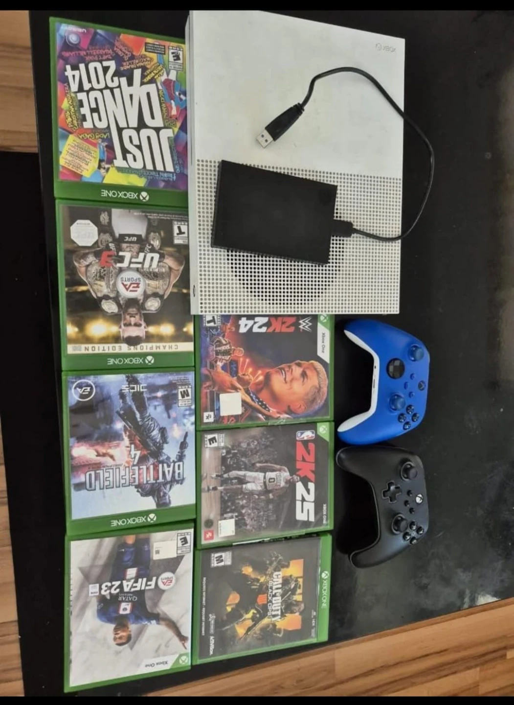 Xbox one S , jeux et manettes