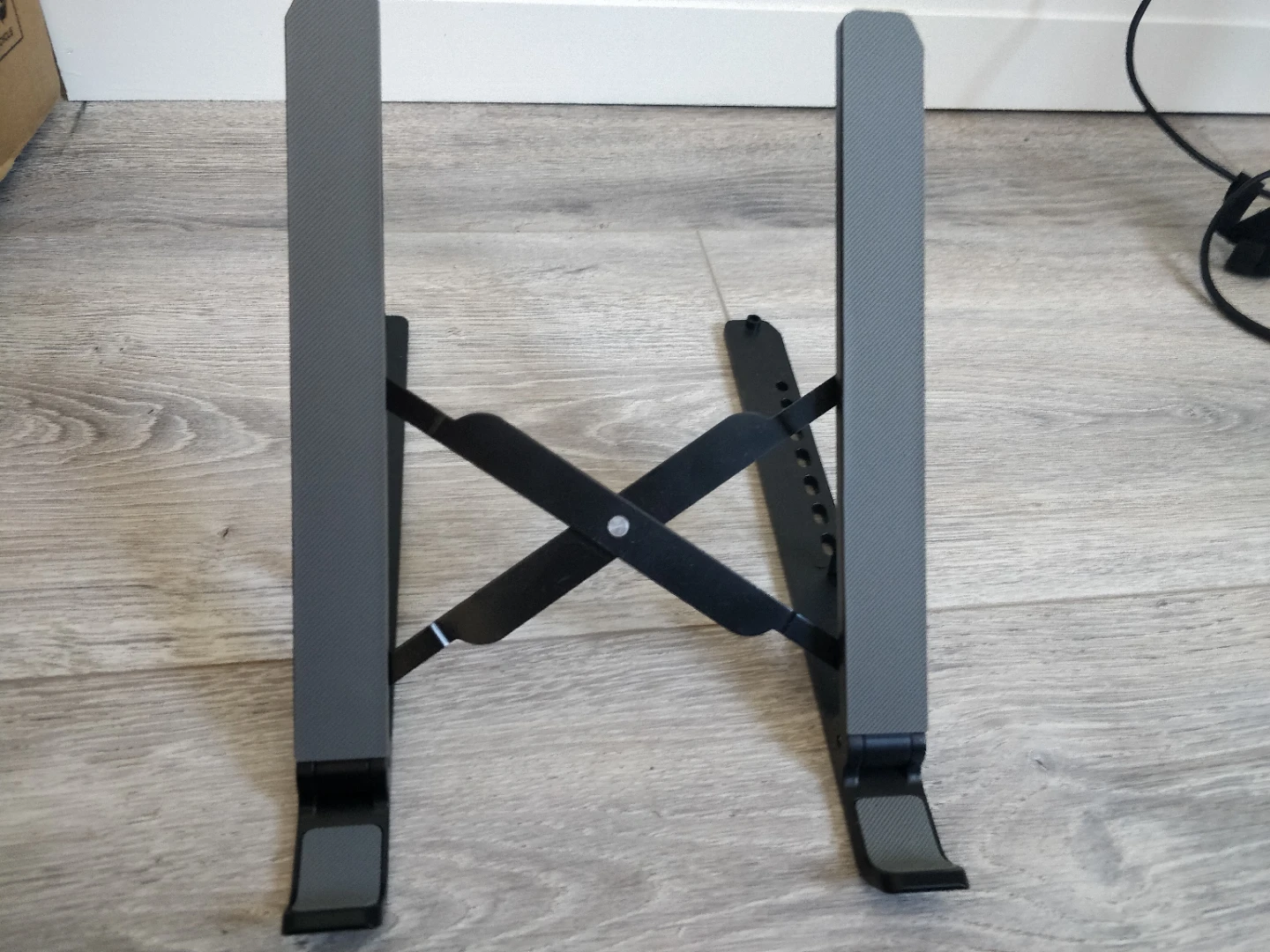 Adjustable Laptop Stand - photo 3