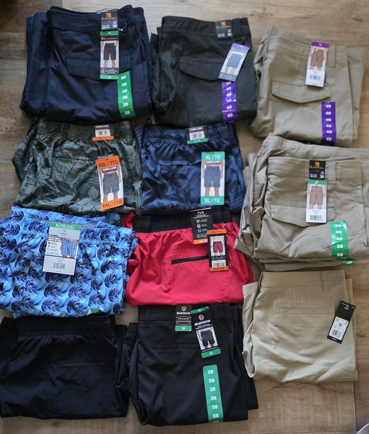Tommy Hilfiger Dress Shirts & Bench/Kirkland Pants - photo 4