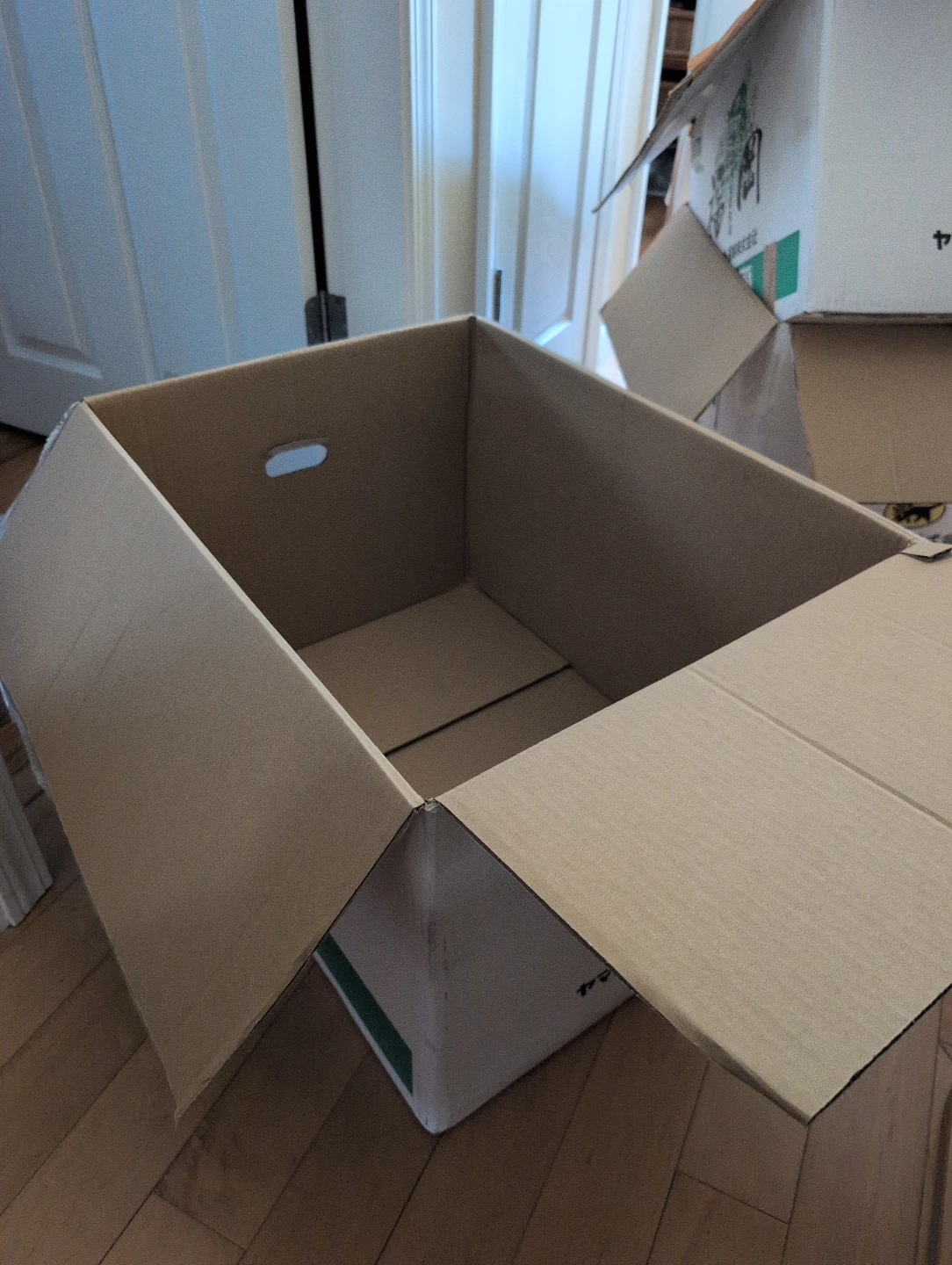 Yamato Transport Cardboard Boxes - photo 2