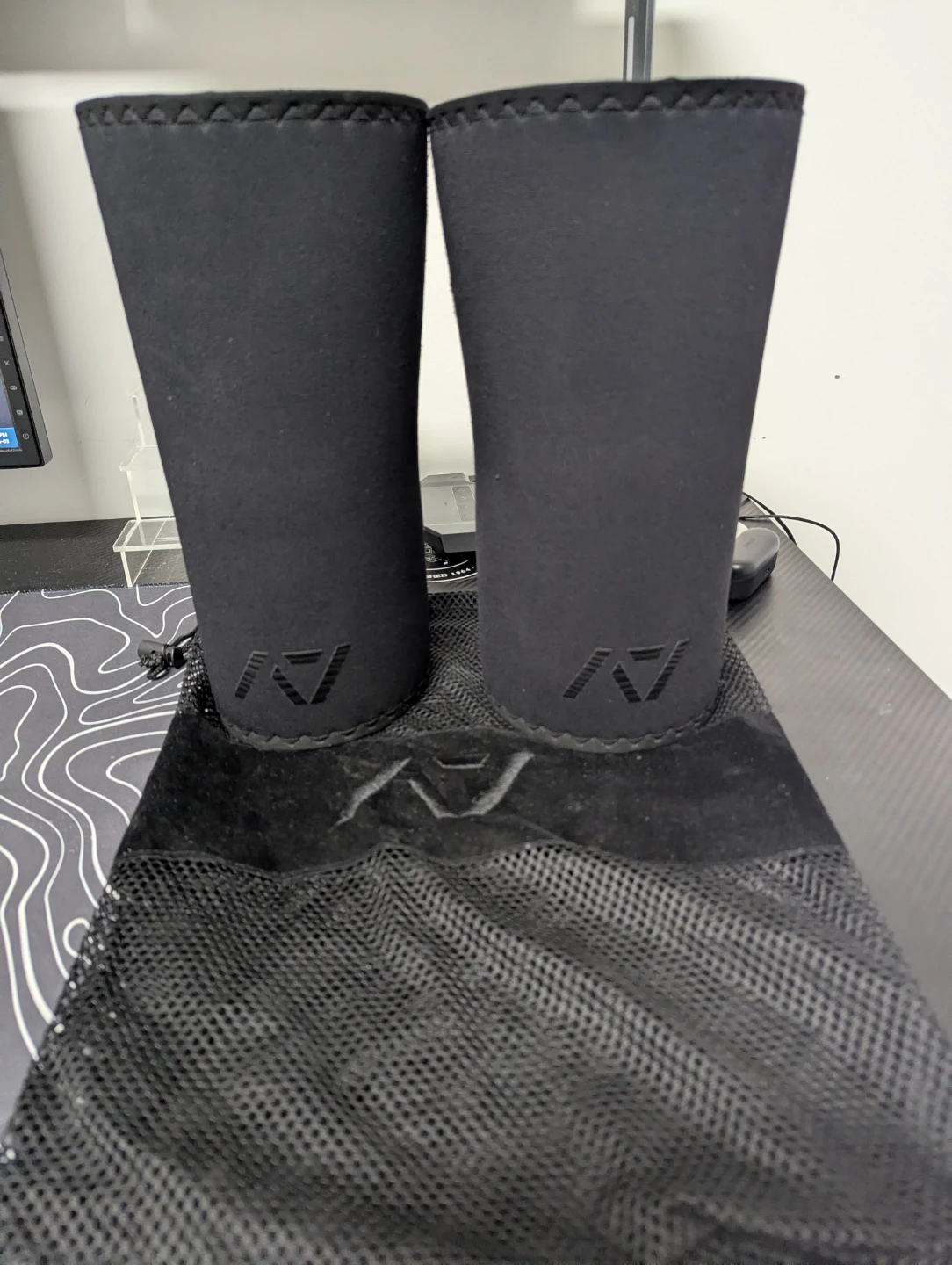 A7 rigor mortis 2XL knee sleeve
