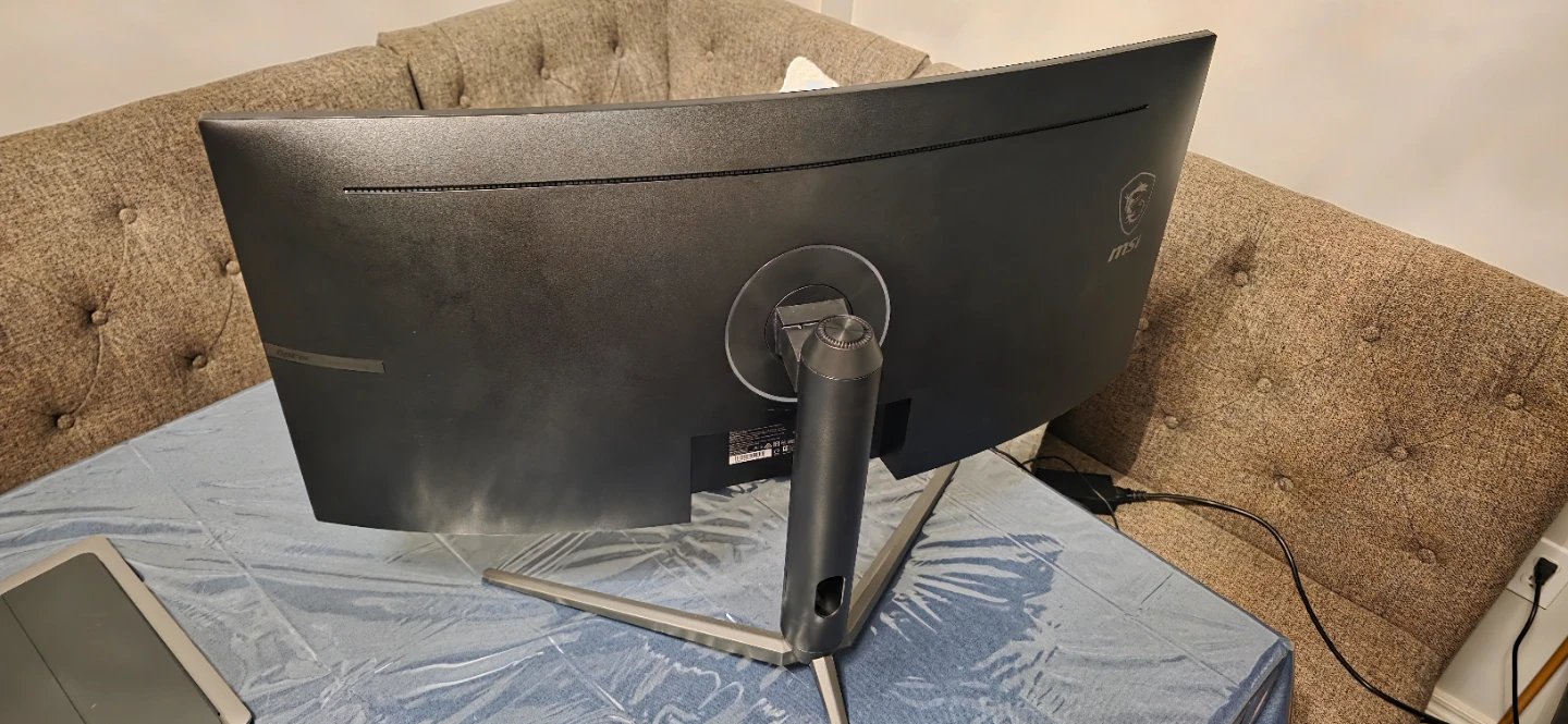 MSI Optix MAG342CQR 34" Curved Gaming Monitor, 144Hz 3440×1440p - photo 5