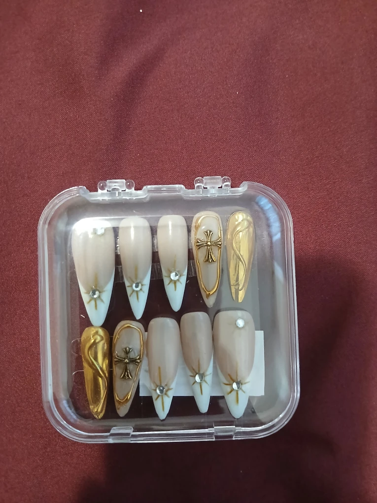 Press-on Nails - Gold and French Tip Design