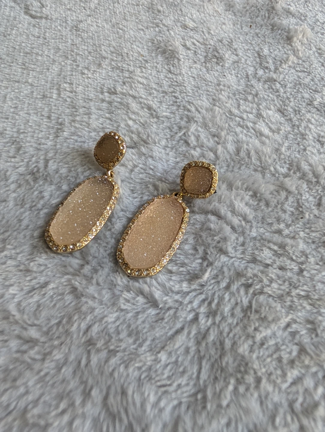 ⚽Sparkly Oval Drop Earrings Gold Tone - photo 2