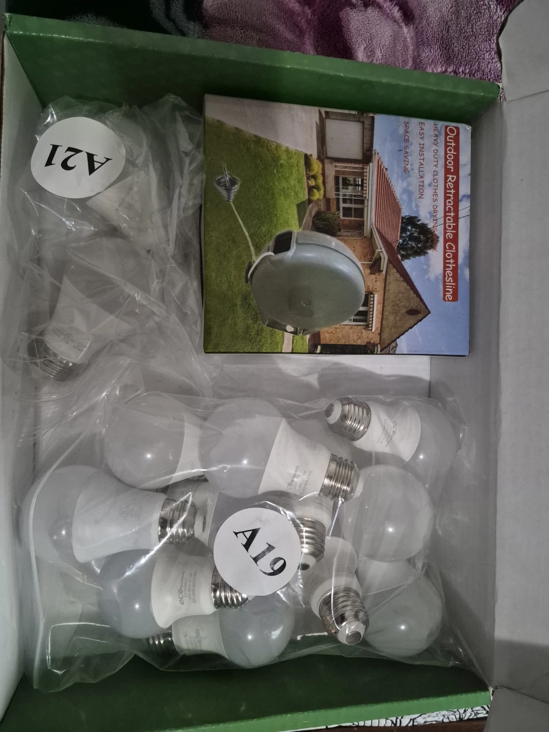 Energy Saving Kit - LED Bulbs & Retractable Clothesline - photo 2