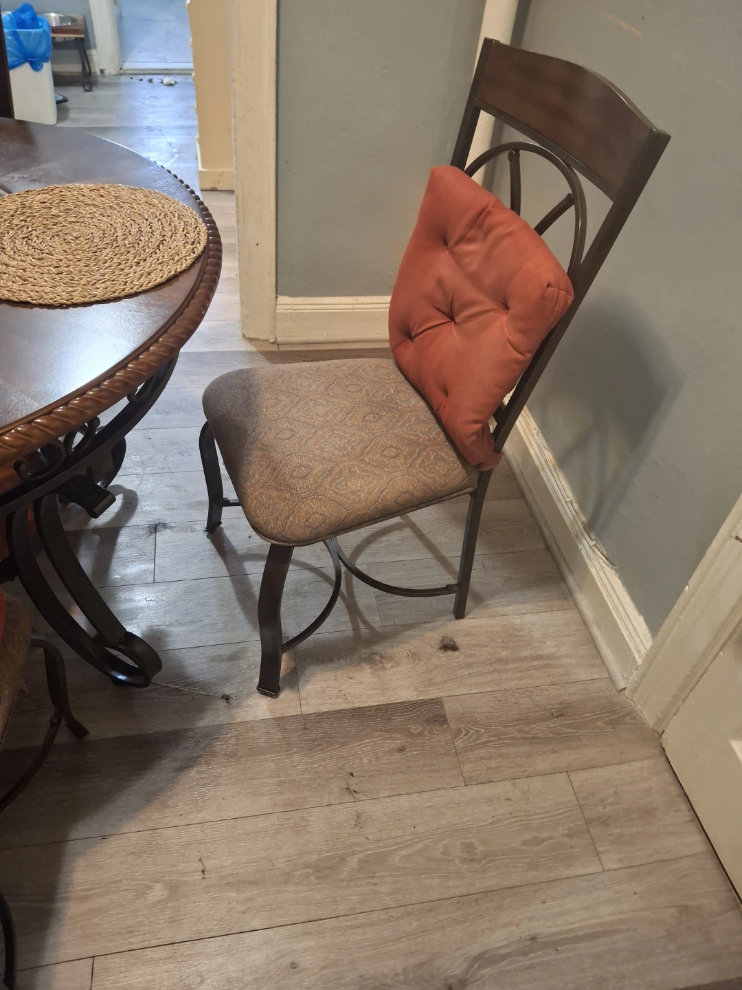 Antique table W/4 chairs