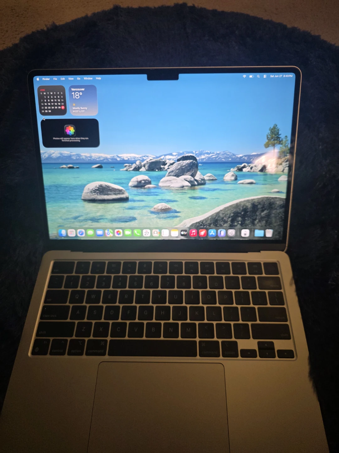 Apple MacBook Air  M2 -16gb