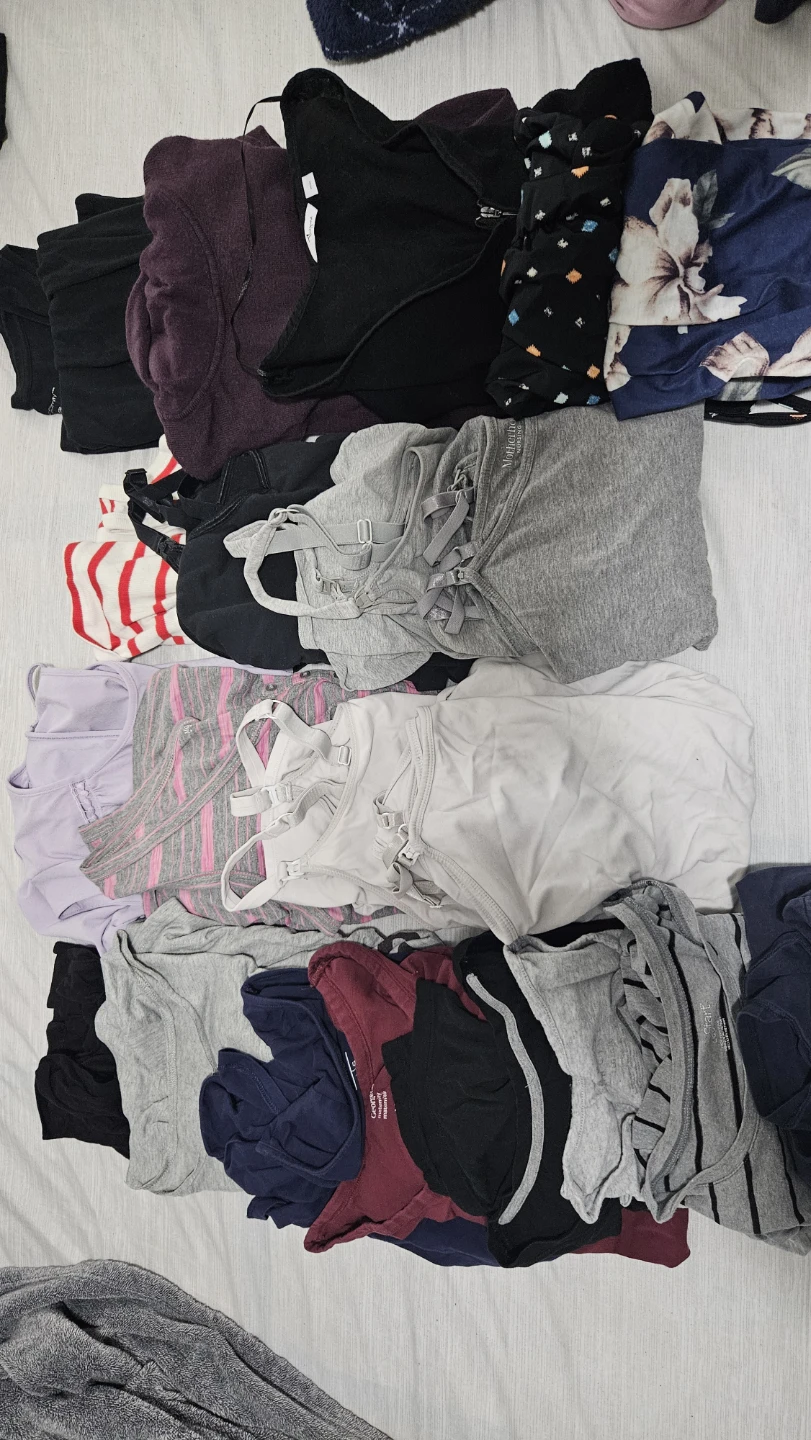 Lot of maternity tops med/large