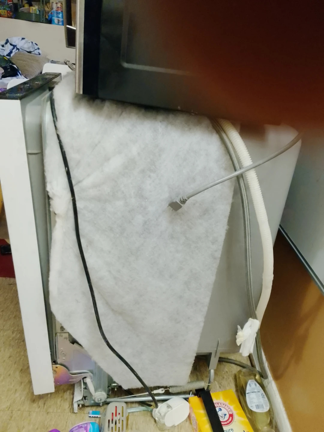 White dishwasher - photo 4