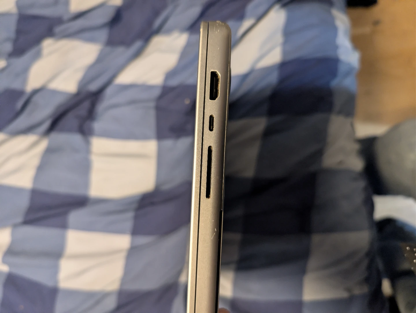 Apple MacBook Pro 16-inch (2021) - photo 3