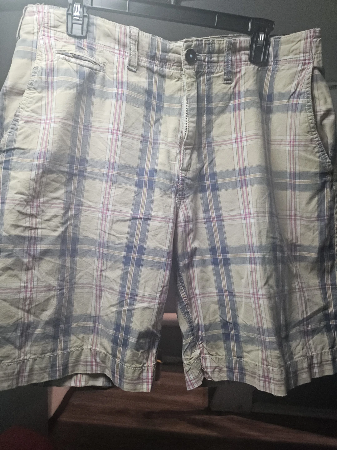 American Eagle Outfitters Plaid Shorts Size 33