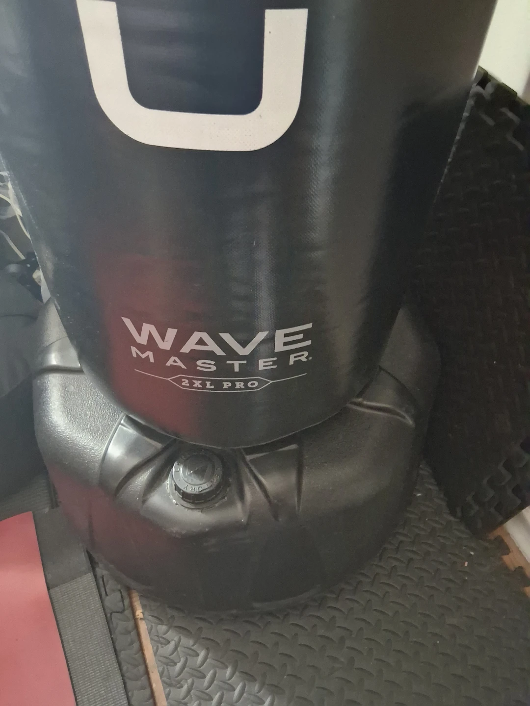 Century Wave Master 2XL Pro Punching Bag