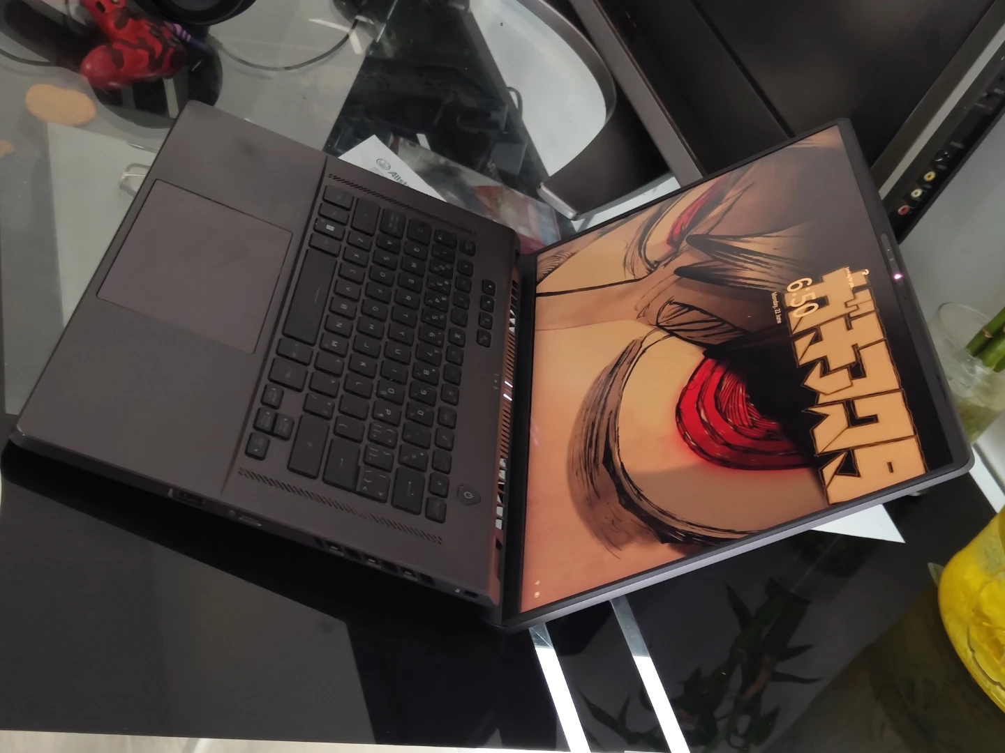 ASUS Zephyrus G16 Gaming Laptop - photo 3