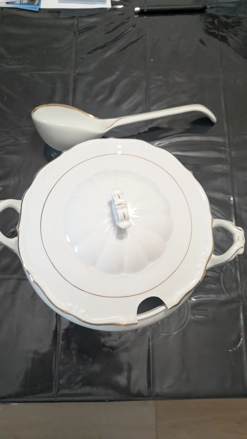 Walbrzych Soup Tureen with Ladle