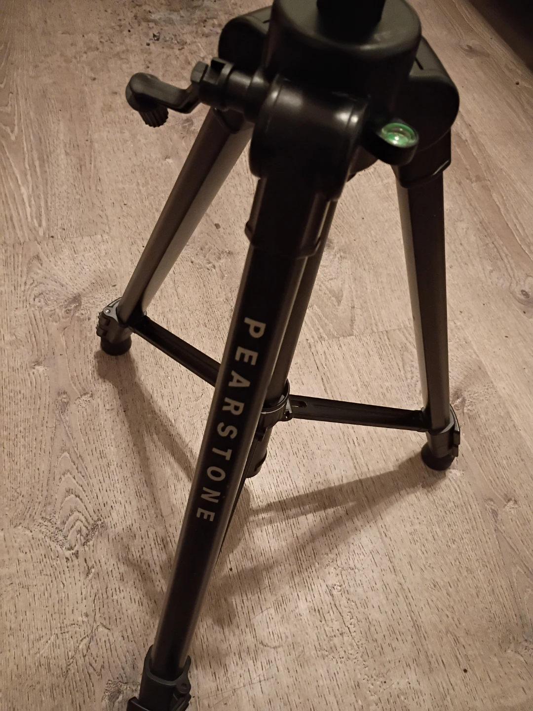 Pearstone VT-2100 Tripod - photo 2