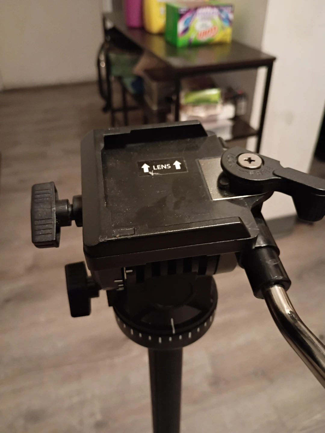 Pearstone VT-2100 Tripod - photo 3
