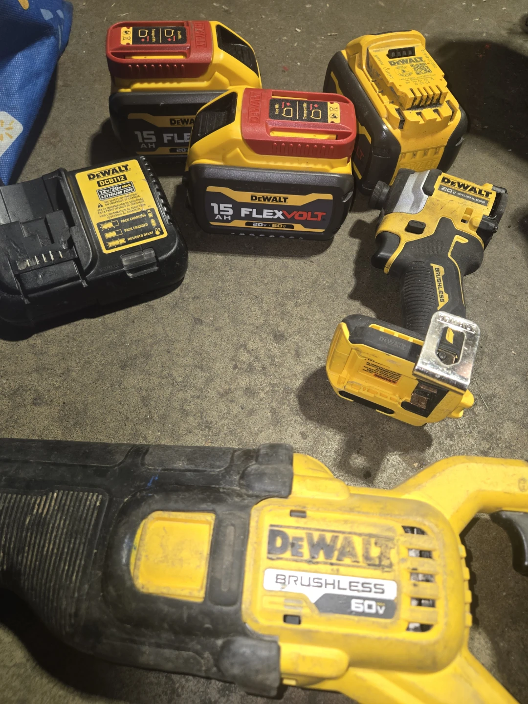 Dewalt tools 7 - photo 3