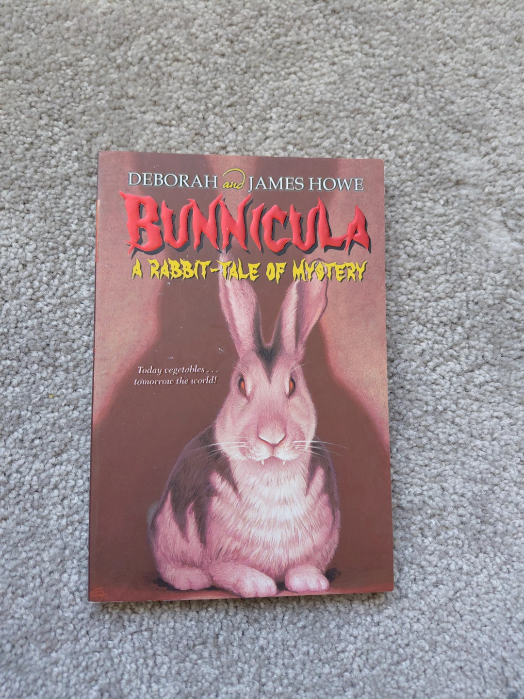 Bunnicula: A Rabbit-Tale of Mystery Book