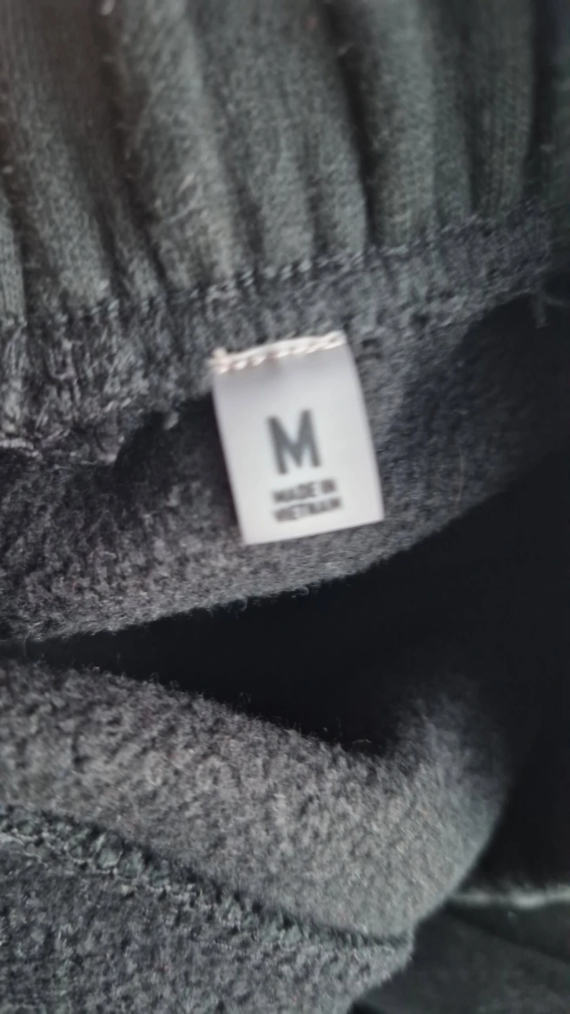 ESSENTIALS Fear of God Black Hoodie and Sweatpants Set - photo 2