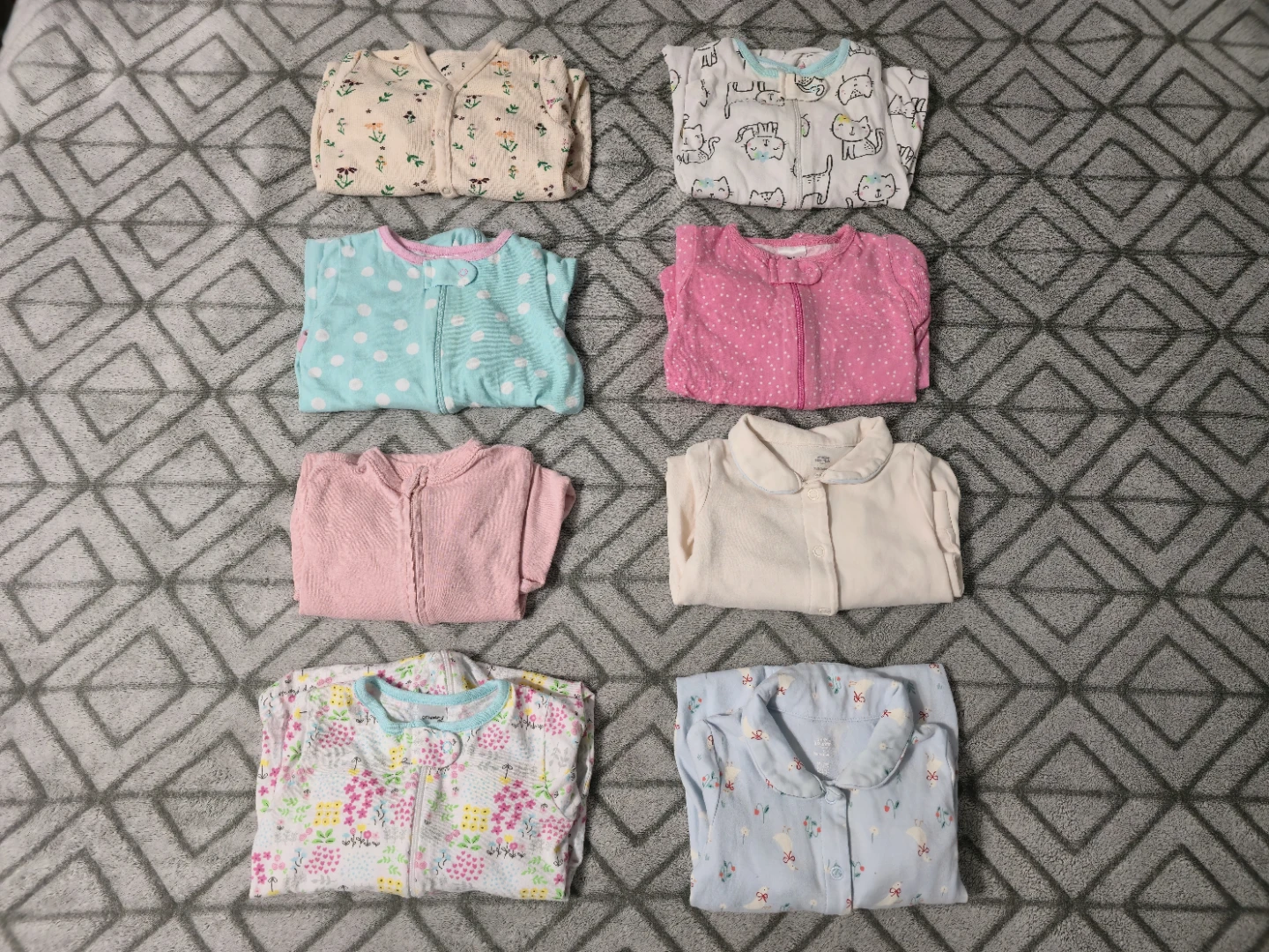 Huge Lot of Baby Items / Baby Girl Clothes / Baby Onesies - photo 4