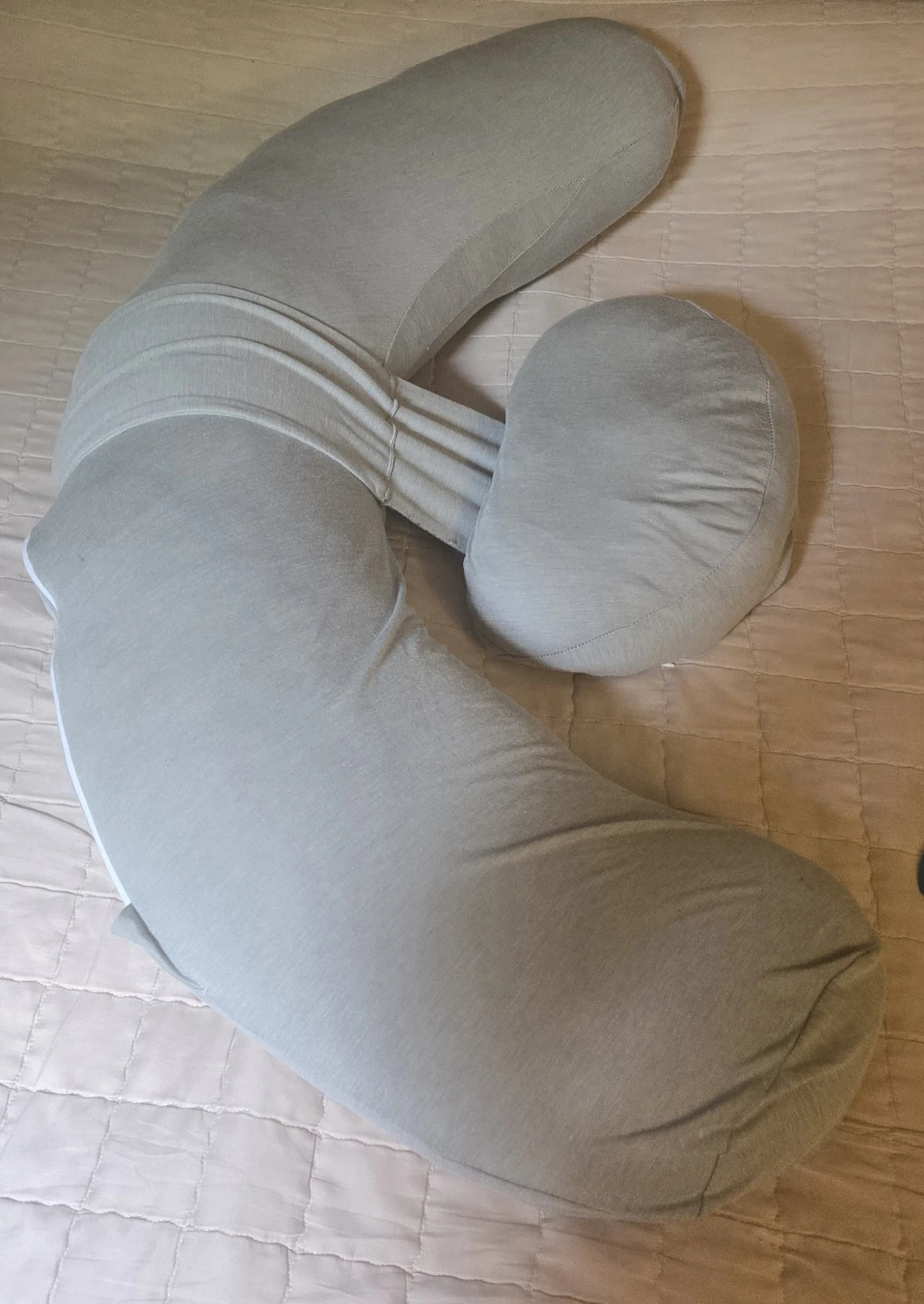 C-Shaped Pregnancy Pillow
