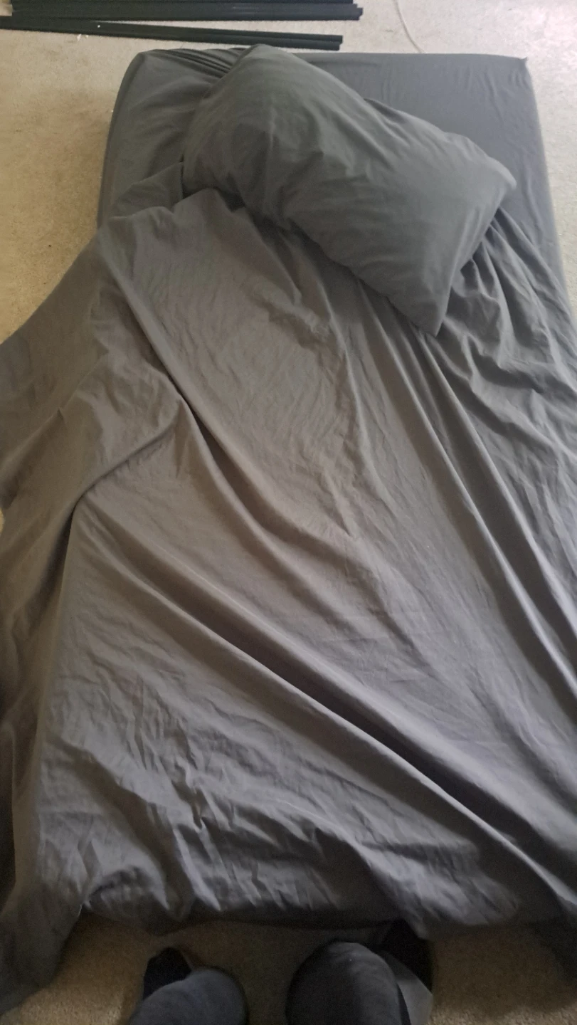 Mattress and Pillow + sheets set - photo 2