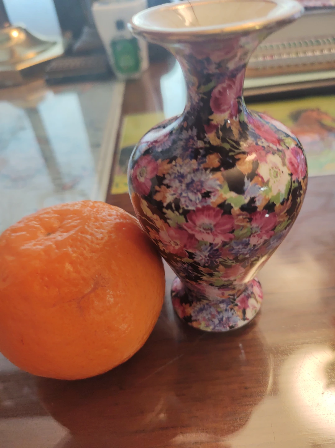 Floral Bud Vase - photo 3