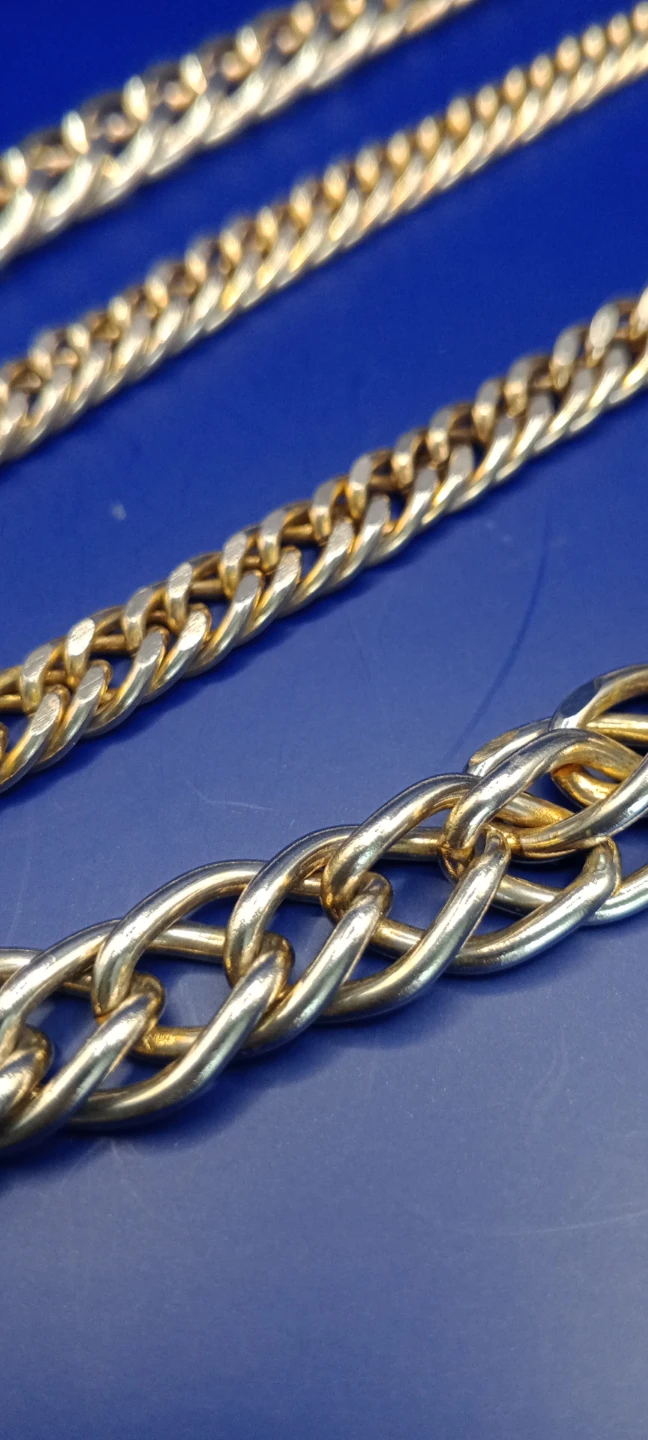 Gold-tone Curb Chain Necklace - photo 2