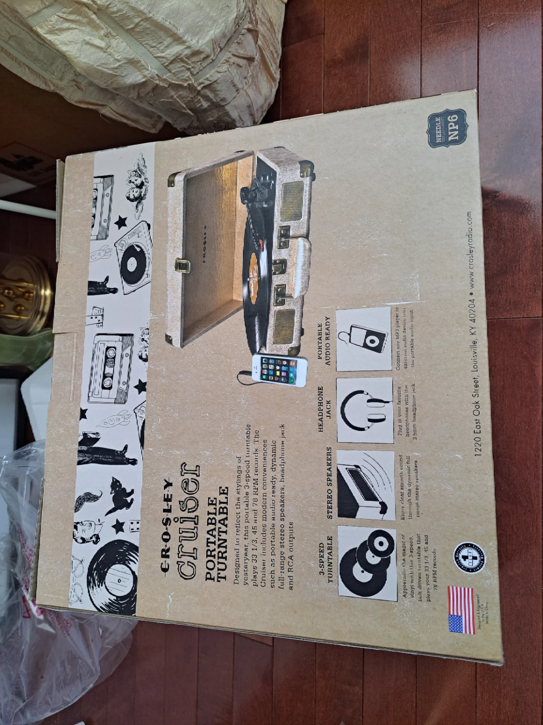 Crosley CR8005A Cruiser Portable Turntable - photo 2