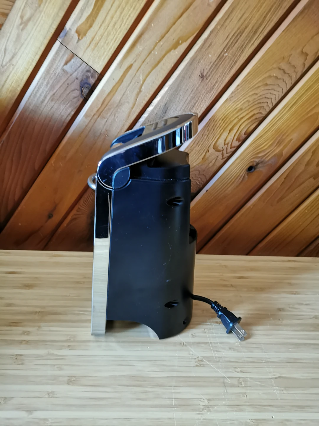 Hamilton Beach Smooth Touch Electric Can Opener - photo 3