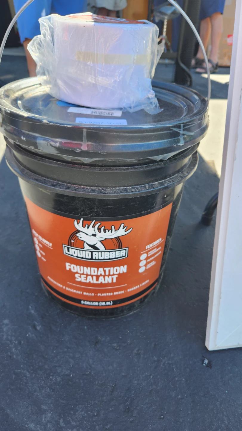 Liquid Rubber Foundation Sealant - 5 Gallon