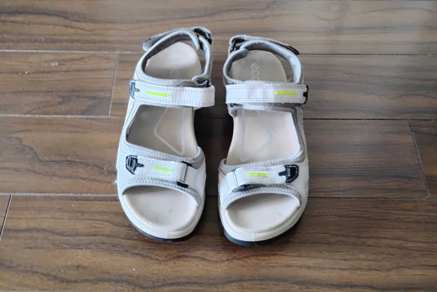⚽ Ecco Sandals - photo 2