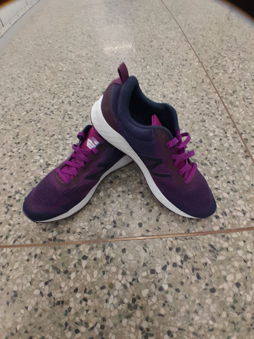 New Balance Purple Running Shoes Women's Size 11 - photo 3